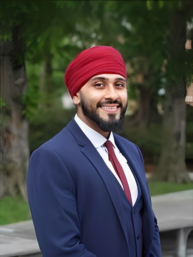 Licensed Real Estate Salesperson, Assistant